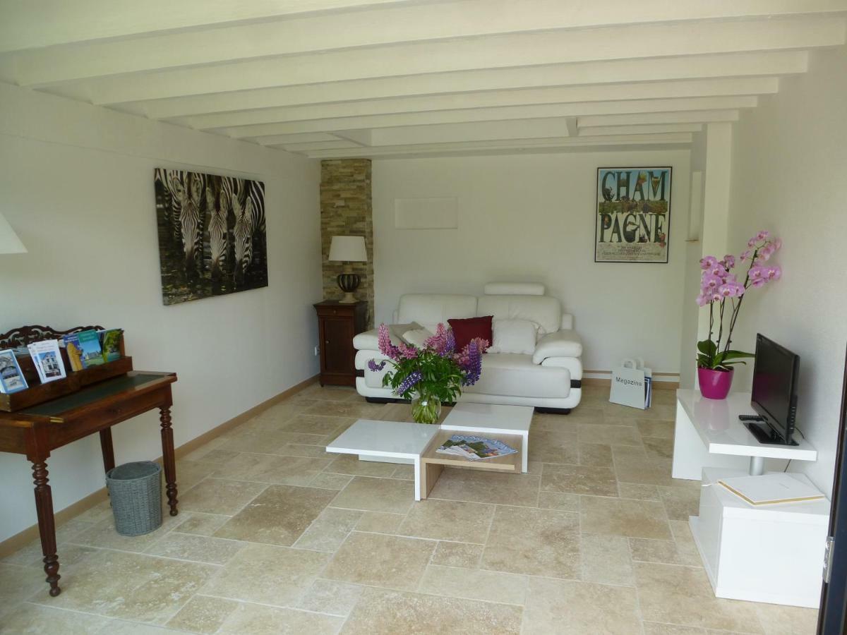 Le Clos Des Cordeliers Sezanne Luaran gambar